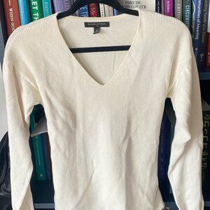 Banana Republic V-neck sweater